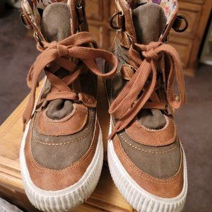 Womens Boot Blowfish